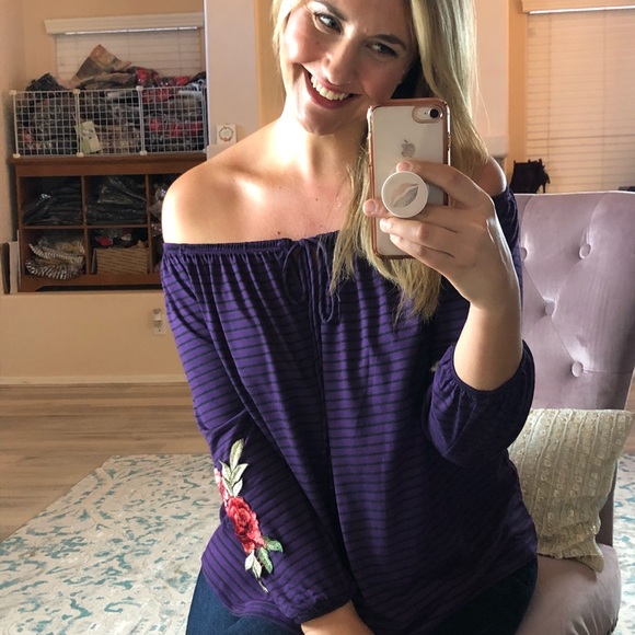 ❗️last 2! S, M purple stripe with embroidery top - Picture 5 of 7